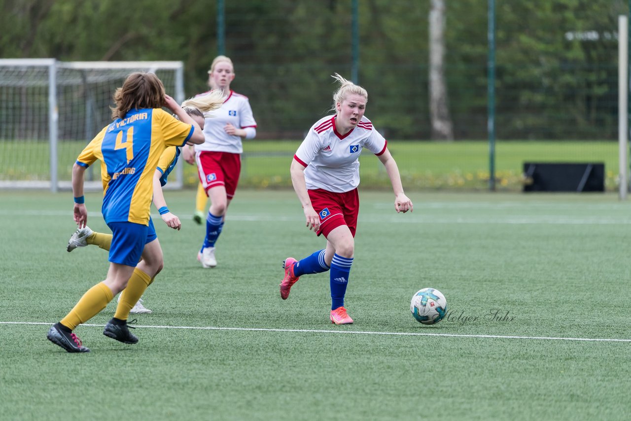 Bild 108 - wBJ Hamburger SV 2 - Victoria 1 : Ergebnis: 0:1